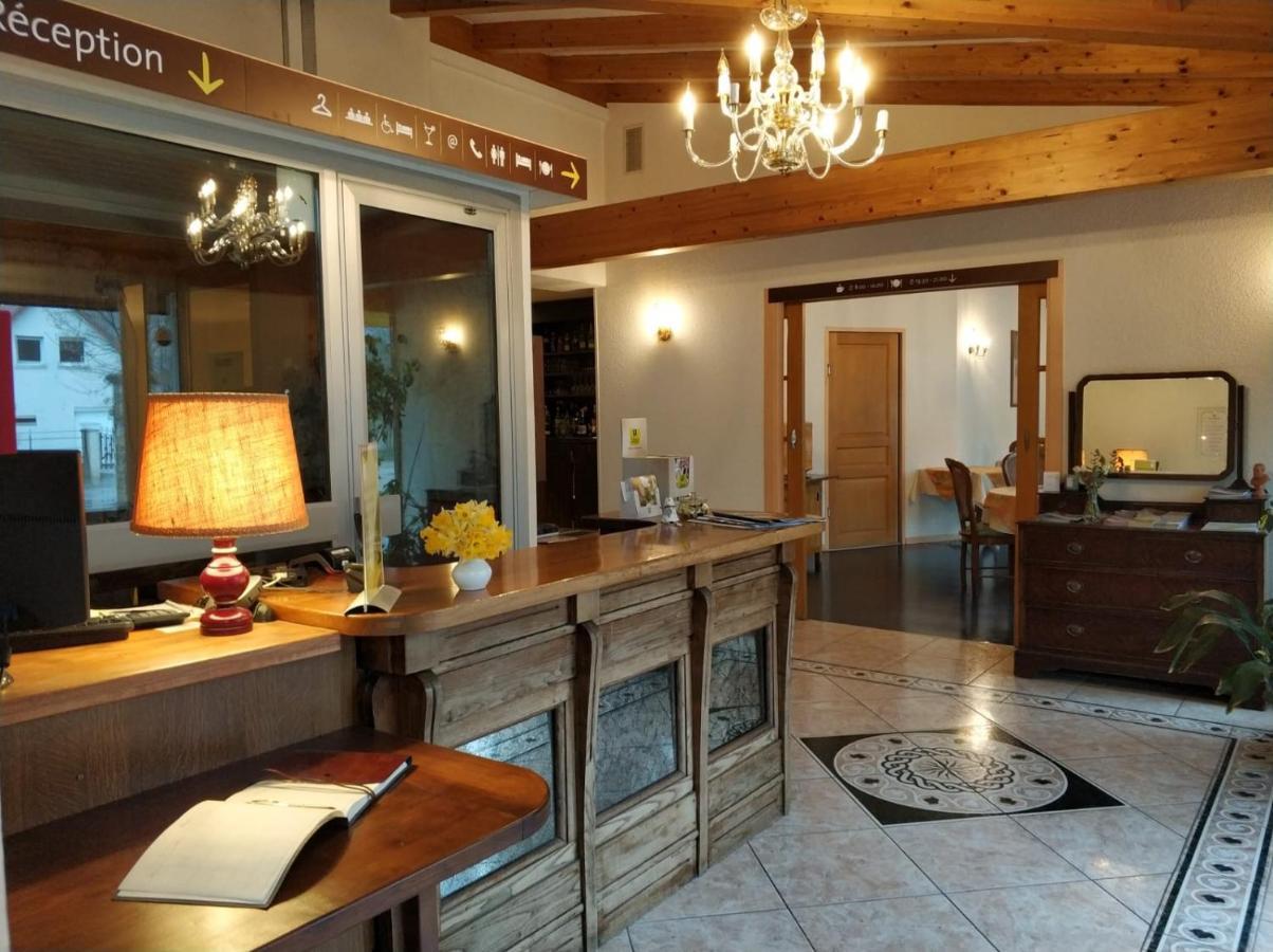 Logis Hotel Calisola Besancon - Soiree Etape Chalezeule Ngoại thất bức ảnh